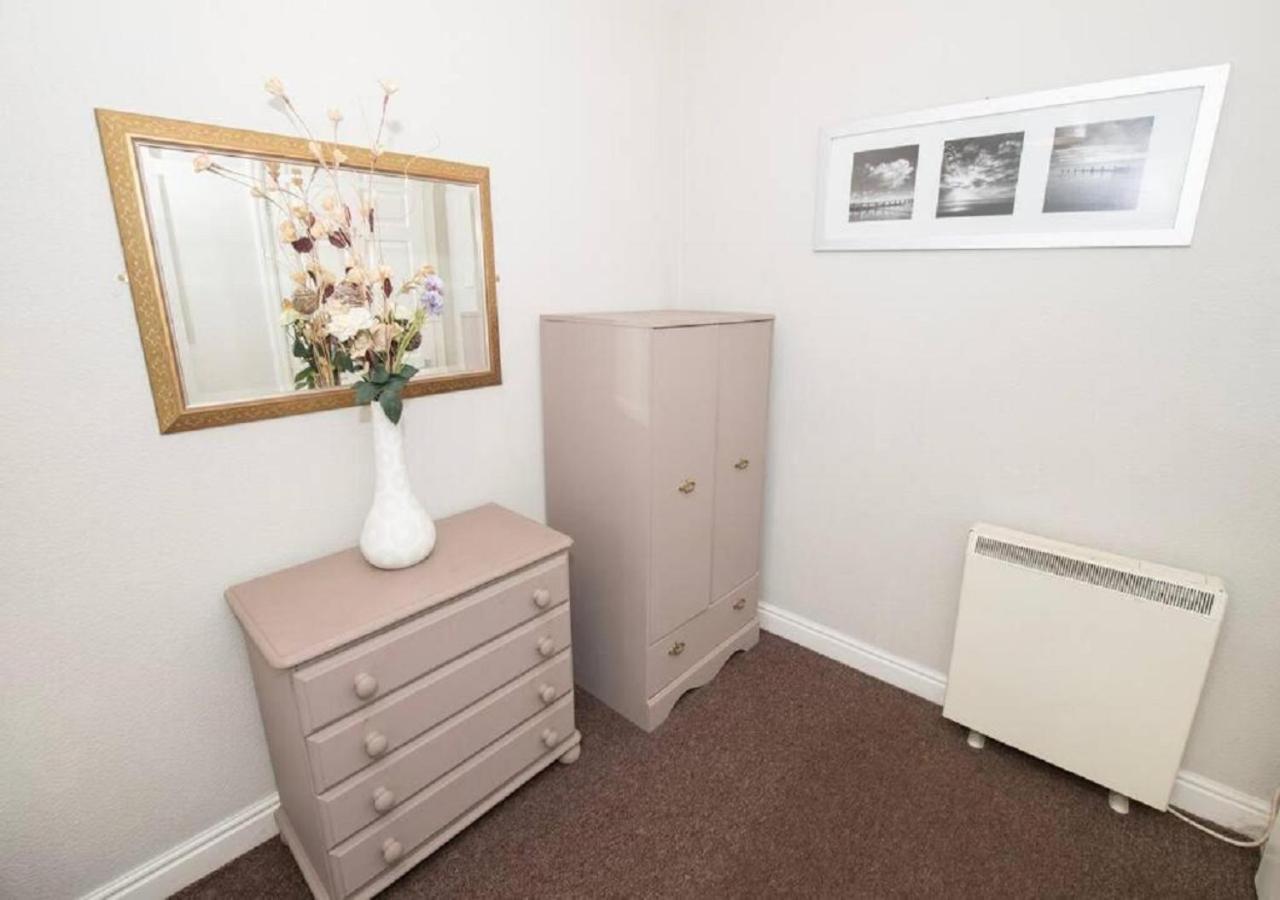 Cormorant - Beautiful 2 Bed Apartment With Sea Views Old Town Scarborough Extérieur photo