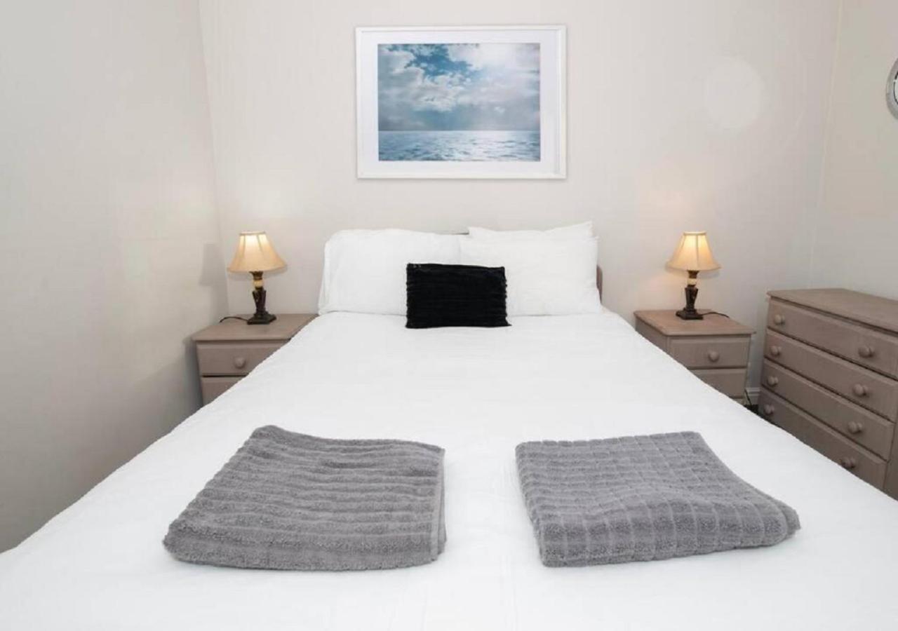 Cormorant - Beautiful 2 Bed Apartment With Sea Views Old Town Scarborough Extérieur photo