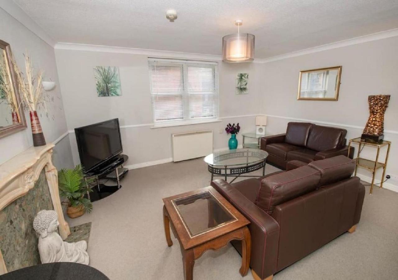 Cormorant - Beautiful 2 Bed Apartment With Sea Views Old Town Scarborough Extérieur photo
